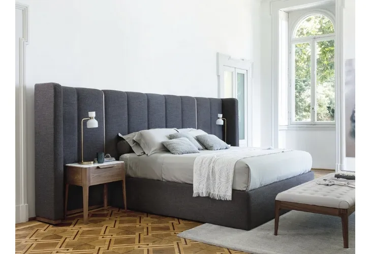 Letto con testiera Aida di Porada