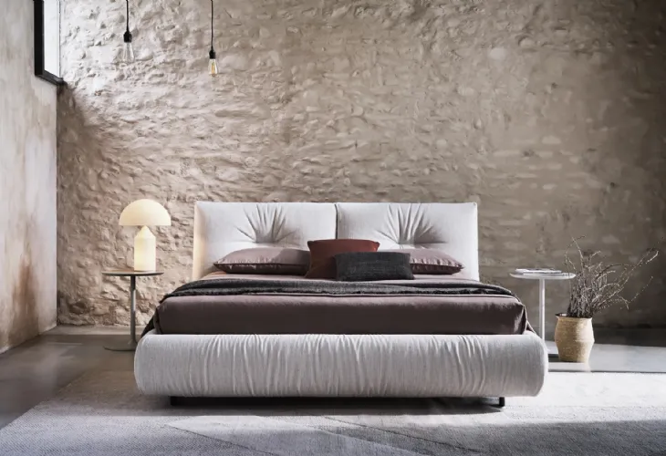 Letto in tessuto imbottito Kumo di Twils
