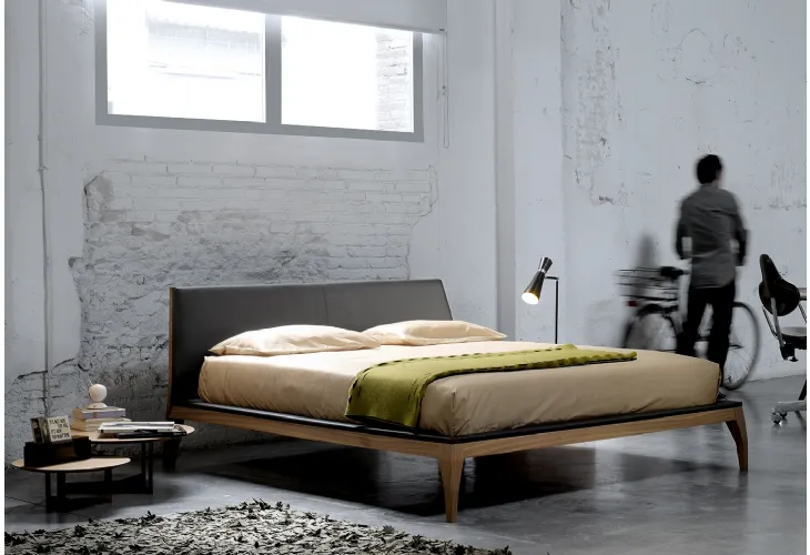 Letto Bel in Walnut and Leather di Treku
