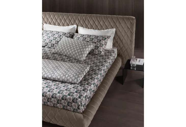 Letto in tessuto trapuntato con box contenitore Why Not Canto di Altrenotti