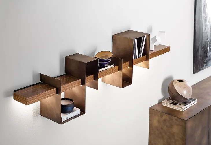 Libreria Ago e Filo in legno con mensole in metallo di Ronda Design