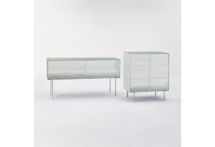 Madie Commodore di Glas Italia