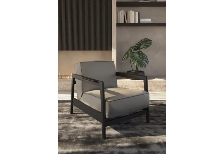 Poltrona in tessuto imbottito Essence di Vibieffe