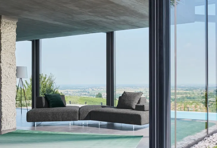 Divano Avenue lineare modulabile componibile di Twils Lounge