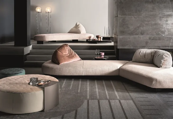 Divano originale freestanding con una base in tessuto Papilo di Ditre Italia