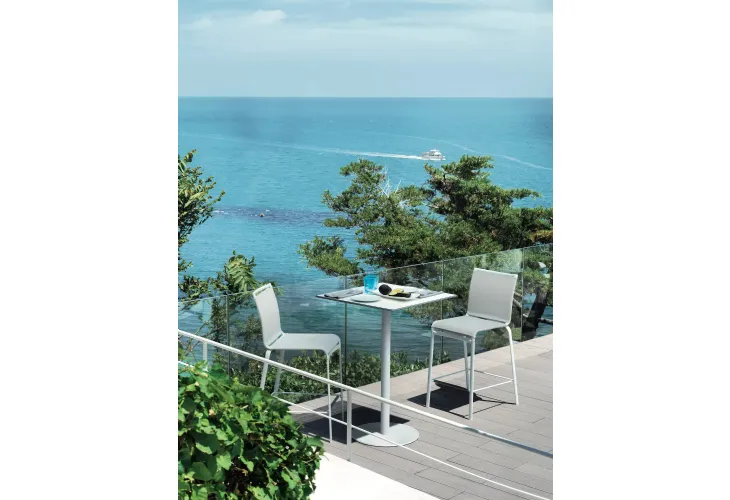 Sgabello in tessuto tecnico Net di Bontempi