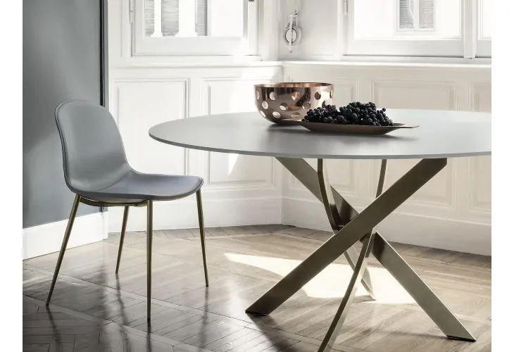 Sedia in pelle Seventy di Bontempi