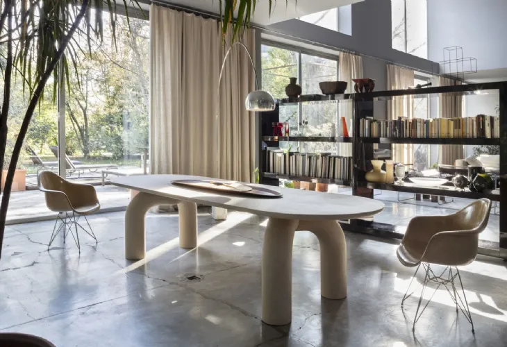 Tavolo di design Elephante di Mogg