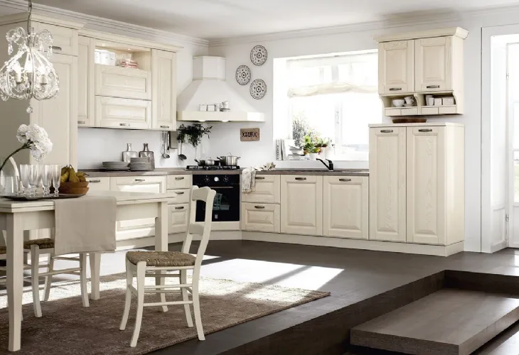 Cucina Classica angolare in massello di frassino finitura decapè corda Panera di Forma la cucina